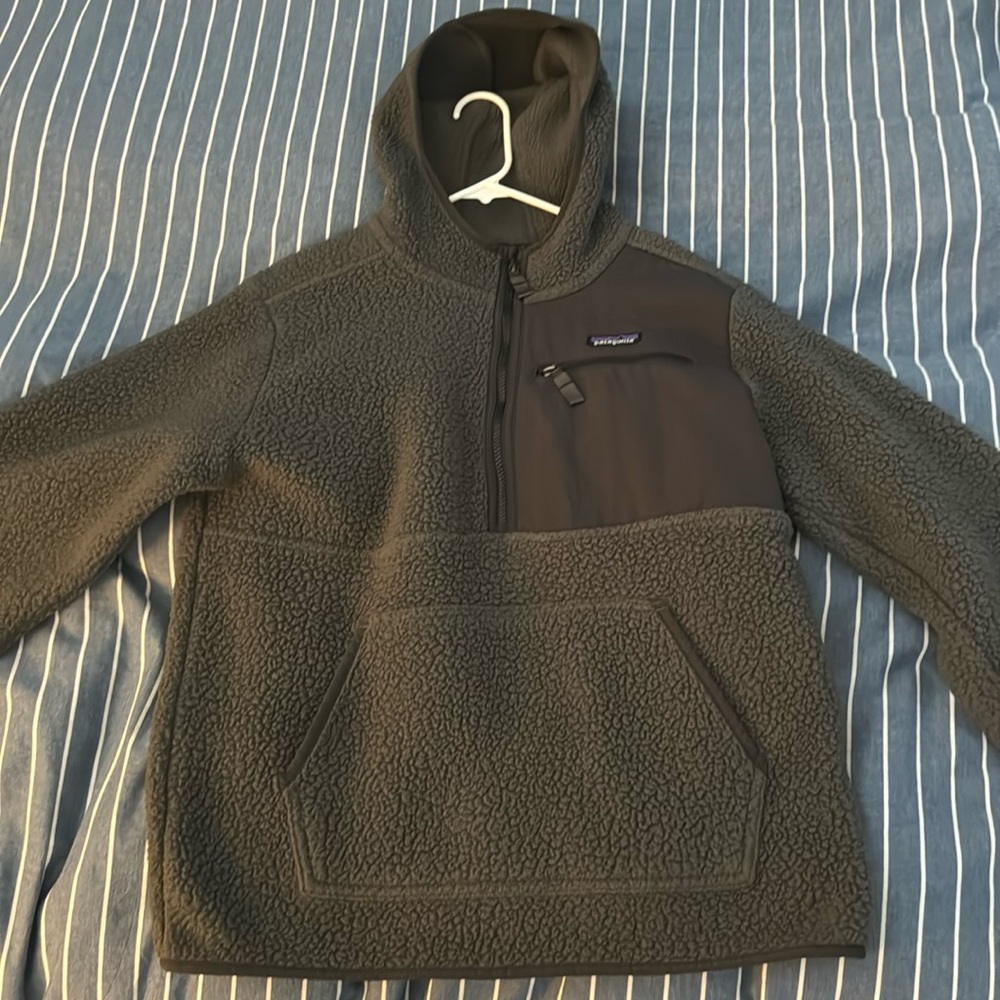 Lightly used Patagonia fleece hoodie